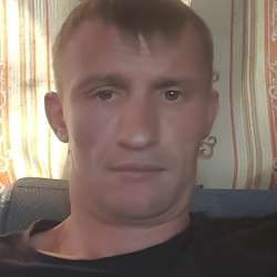 Павел, 33 года, хочет пообщаться