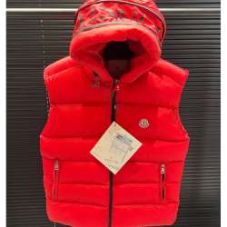 moncler жилетка