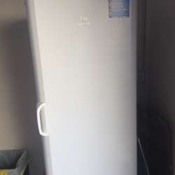 Холодильник Indesit