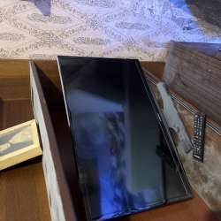 Телевизор Samsung.