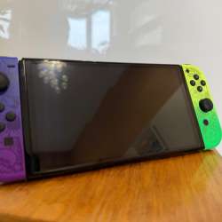 ПРОДАМ Nintendo Switch Oled прошитая в Москве фото 10