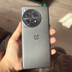 телефон oneplus12r в Хабаровске фото 3