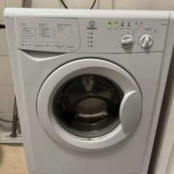 Стиральная машина Indesit WISL 103 в Москве