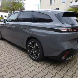 Peugeot 308 BlueHDi Allure в Москве фото 10