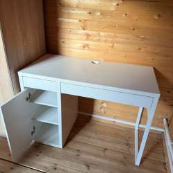 Стол IKEA