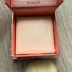 Хайлайтер для лица Benefit Dandelion в Кемерове