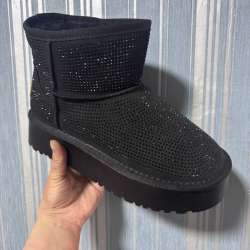 Продам угги женские