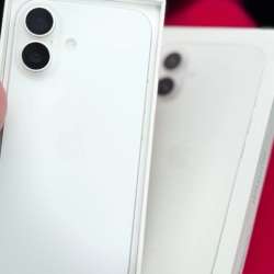 Продам iPhone 16