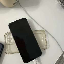 Продам IPhone 16 Pro Max
