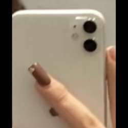 iPhone11