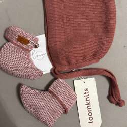 Loomknits Пинетки и чепчик 44-46 размера