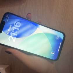 IPhone 13 на 125 ГБ в Владивостоке фото 3