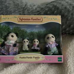 Sylvanian Families Семья панд 5529