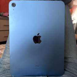 Apple iPad 10-го поколения