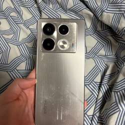 Продам телефон! в Волжский