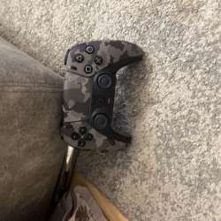 Джойстик от PS5 продам за 3000 в Ростове-на-Дону