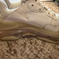Кроссовки BALENCIAGA triple s в Находке