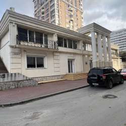 Здание 1010 м2 на в центре Севастополя в Севастополе фото 17