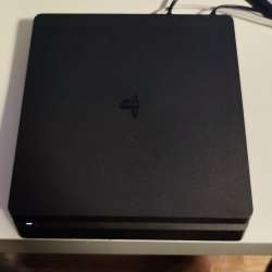 Sony PlayStation 4 Slim 1tb б/у в Хабаровске фото 5