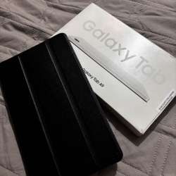 планшет Samsung Galaxy Tab A9