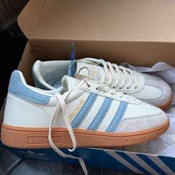 Кеды Adidas Spezial в Видном