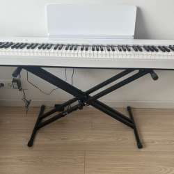 Цифровое пианино yamaha p 225wh