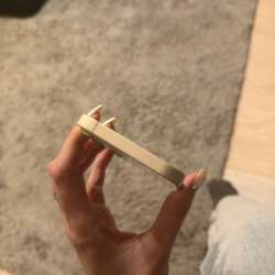 Продам iPhone 13 в отличном состоянии.
