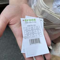 Продаю 2 пары Crocs фото 4