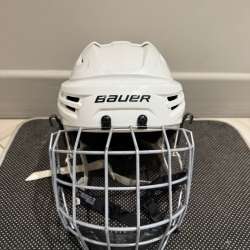 Продам шлем Bauer в Москве фото 3
