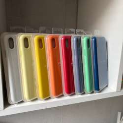 Чехлы на apple iPhone XS Max Silicone Case