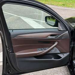BMW 5 3.0D в Москве фото 9