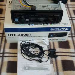 Магнитола Alpine UTE-200 BT Bluetooth usb aux в Москве фото 6