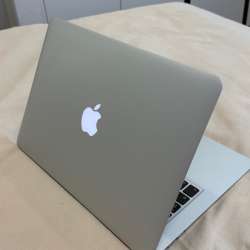 Apple MacBook Air 13“ 2017 года в Новосибирске