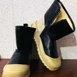 Женские зимние ботинки