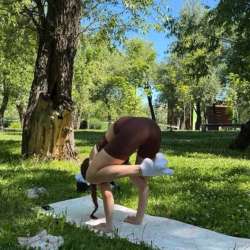 Онлайн йога в Москве