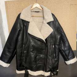 дубленка. размер. 4XL