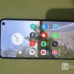 Телефон Samsung
