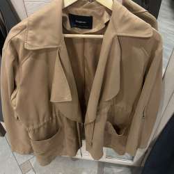Плащ Stradivarius