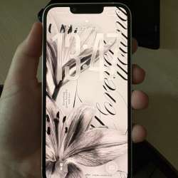 Продам Iphone 13