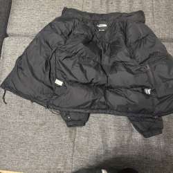 Пуховик the north face 700