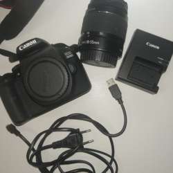 Зеркальный фотоаппарат Canon EOS 2000D