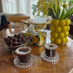 Из гипса  вазы в Хасавюрте