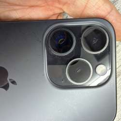 Продаю iPhone 15pro в Москве