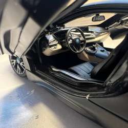 BMW I8  черная в Вешках фото 4