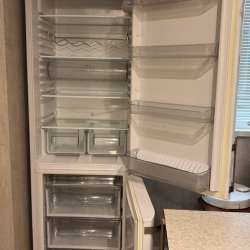 Холодильник Hotpoint Ariston в Москве фото 5