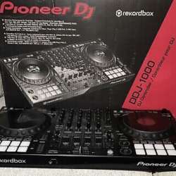 Pioneer DDJ1000 DJ Controller