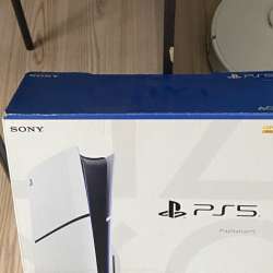 Продам PS5 Slim, с акаунтом и дисками