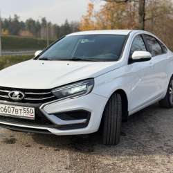 Продаю Lada vesta 1.8