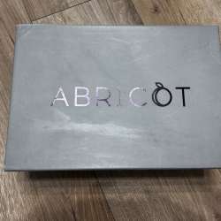 Босоножки кожанные Abricot в Санкт-Петербурге