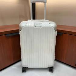 Чемодан Rimowa